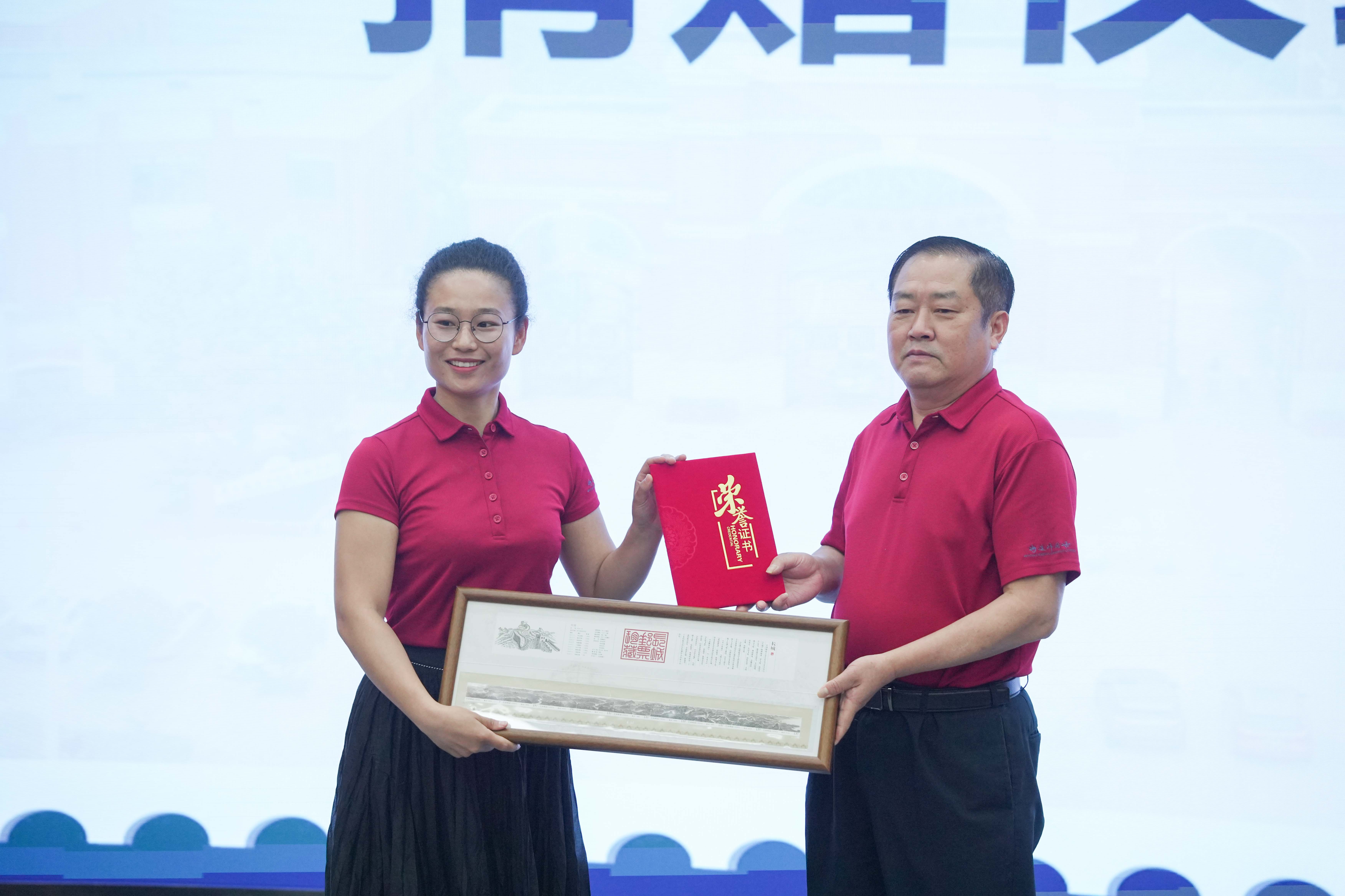 华中地区首家！武汉海淀外国语校园邮票博物馆开馆！