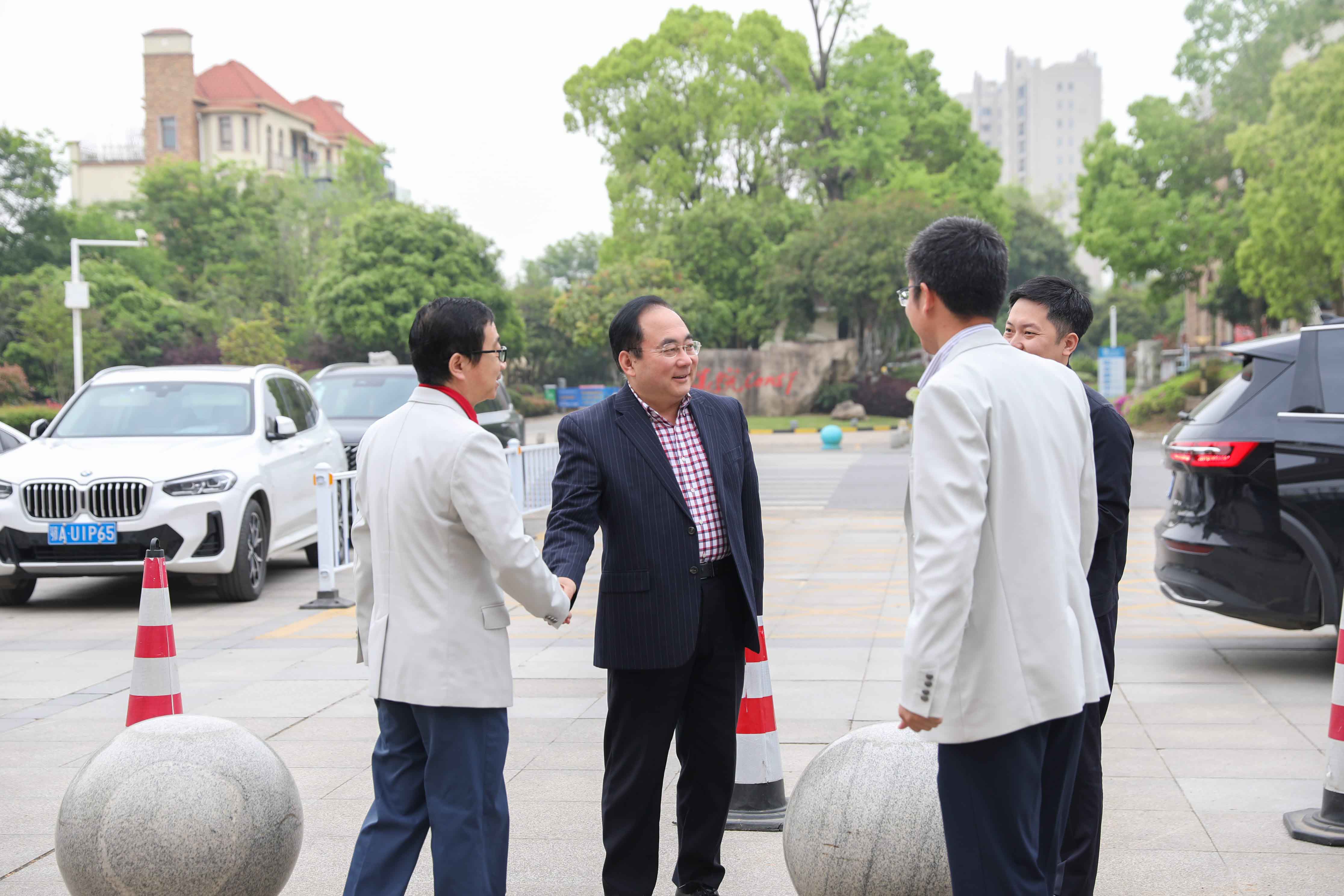 中国教育学会国际教育分会领导莅临我校进行交流调研 w11.jpeg