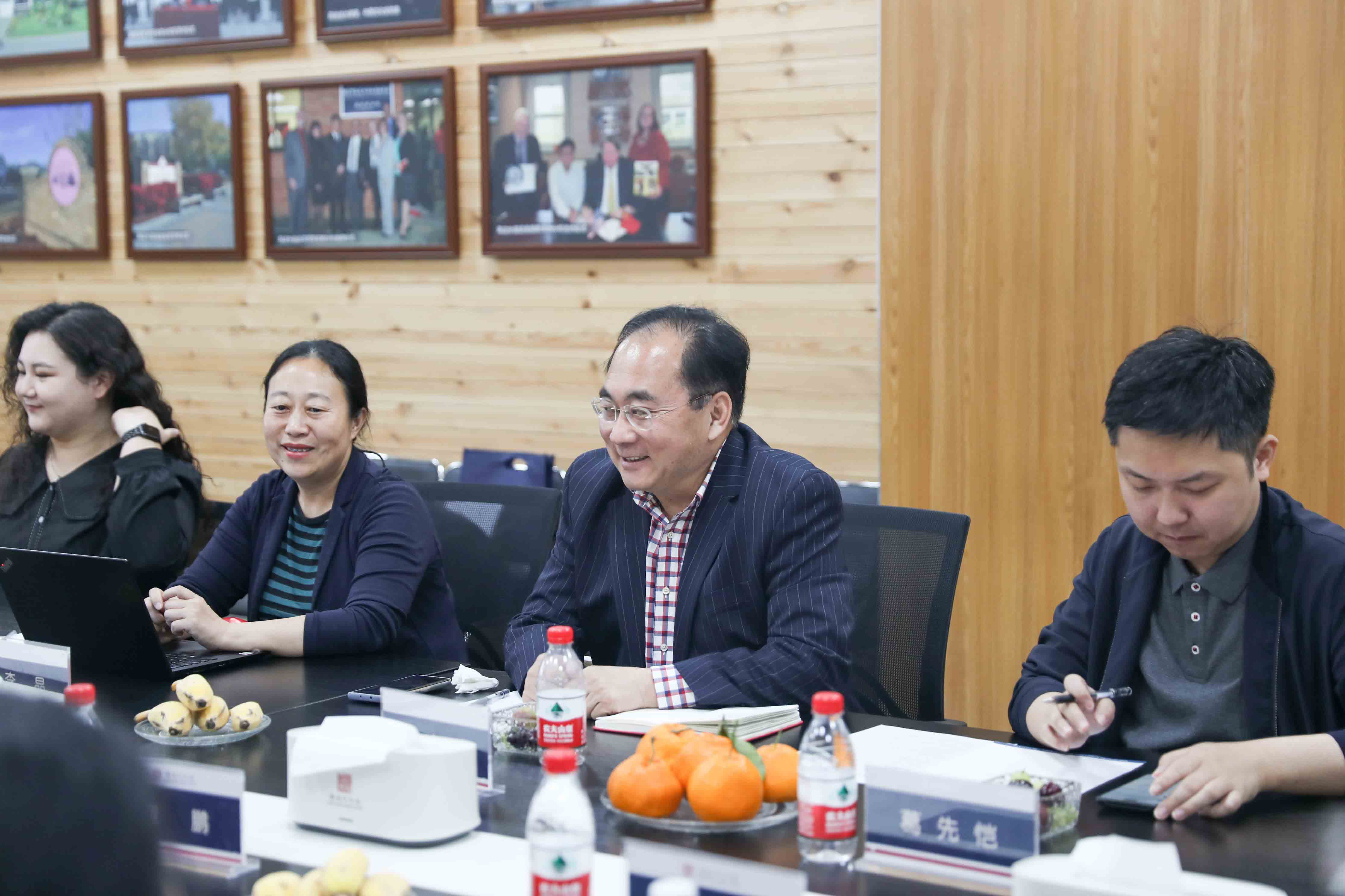 中国教育学会国际教育分会领导莅临我校进行交流调研 原图 (112).jpg